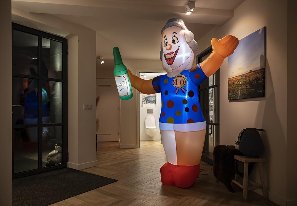 Indoor Sarah feestend