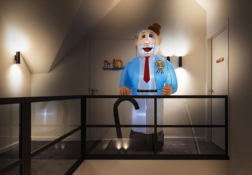 Indoor Abraham Classic